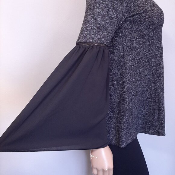 Design Lab Chiffon Bell Flare Sleeve Flowy Top Womens Size Small Black Grey - Picture 9 of 12